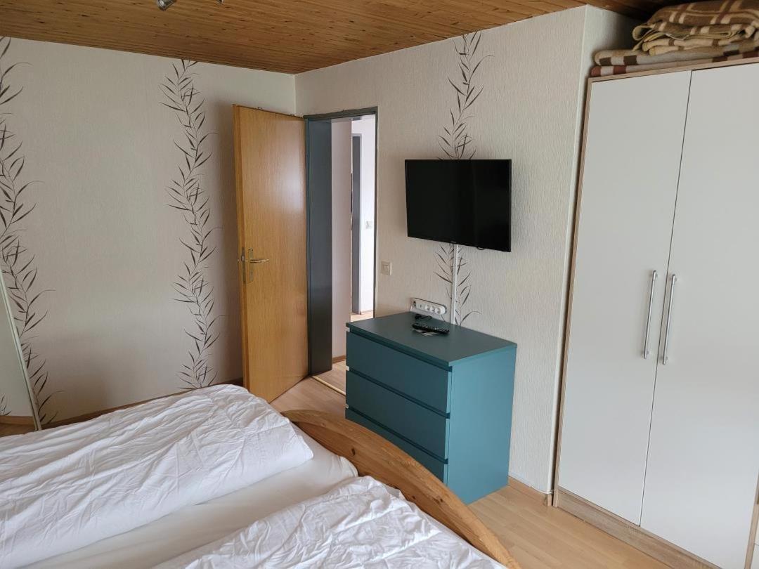Apartment Neu! Merle Mit Balkon
