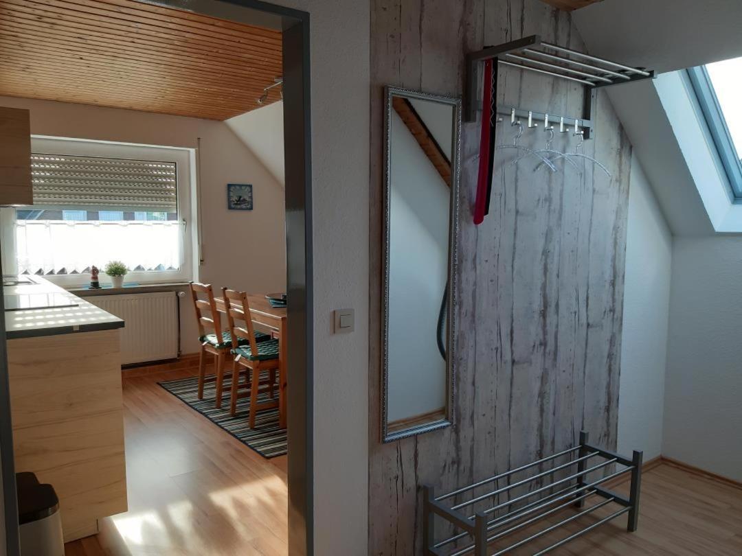 Neu! Merle Mit Balkon Apartment *
