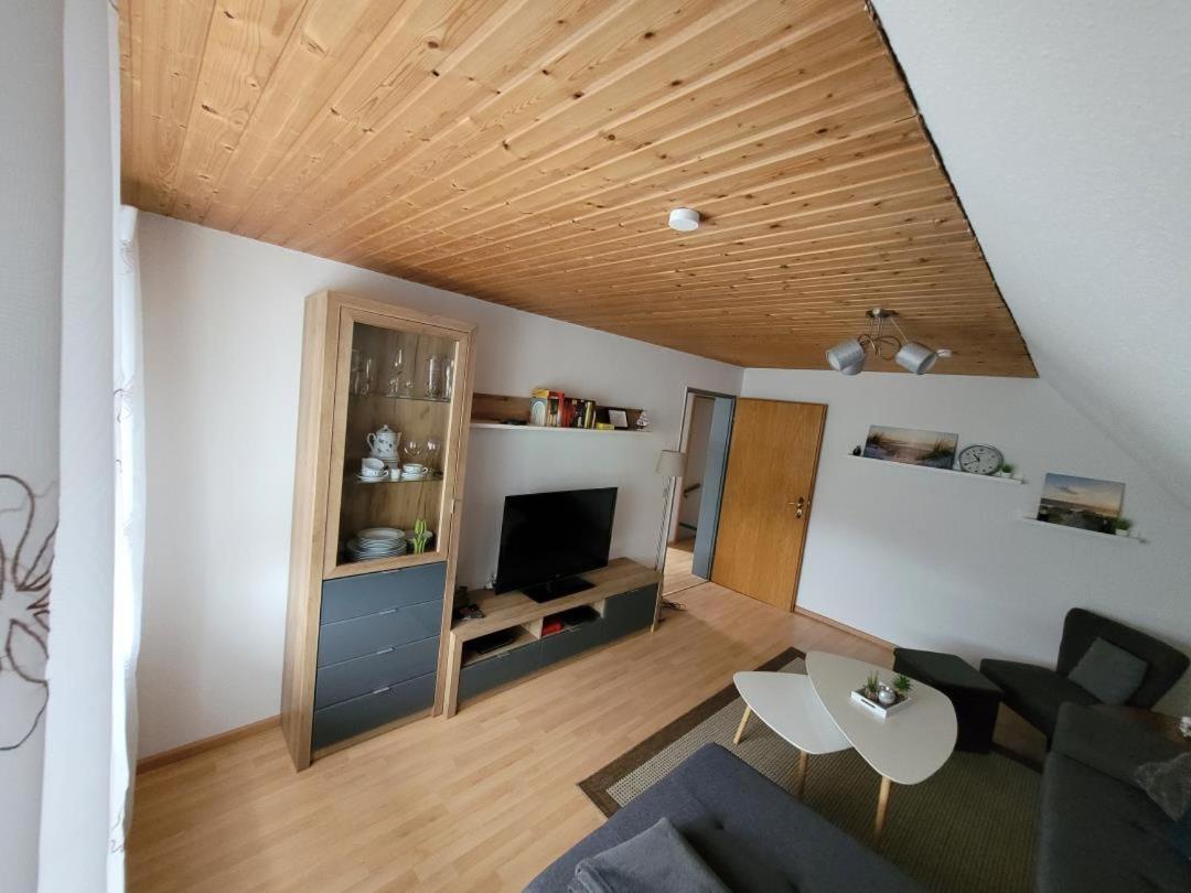 Apartment Neu! Merle Mit Balkon *