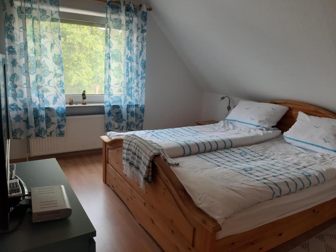 Neu! Merle Mit Balkon Apartment